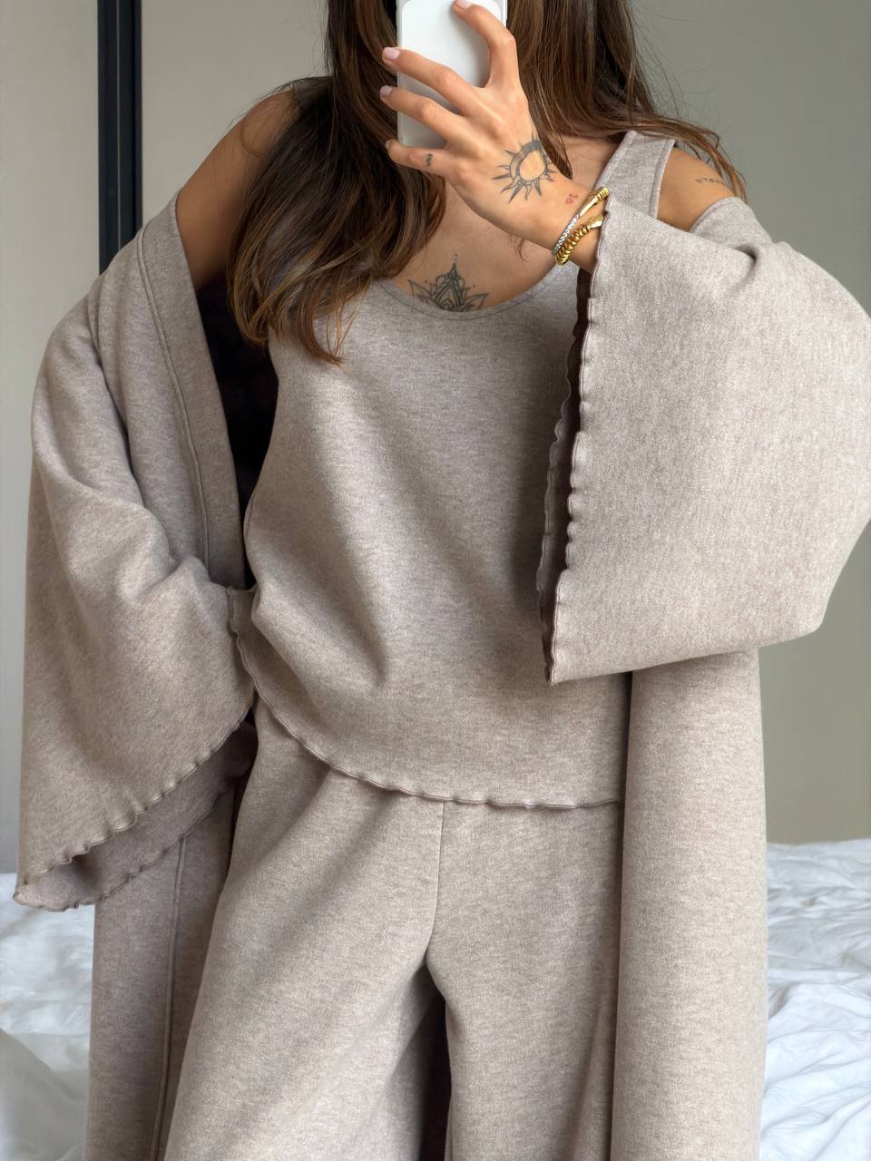 Cloud Touch in Beige