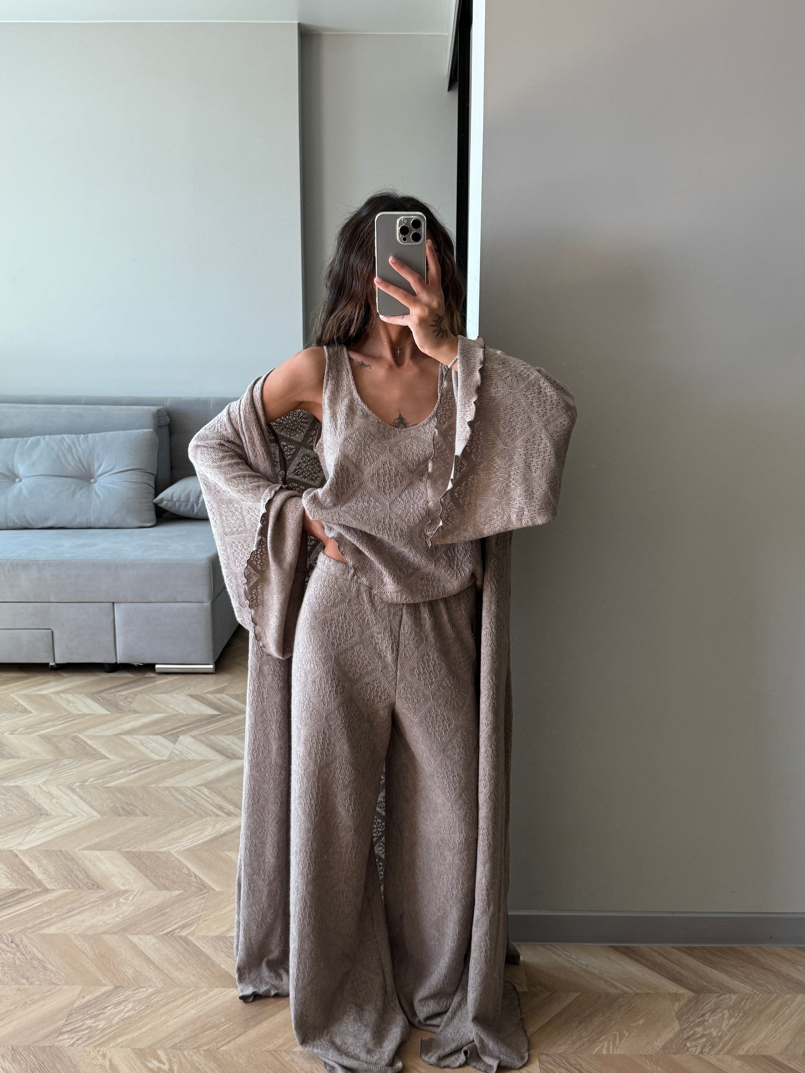 Lianna in Mocha