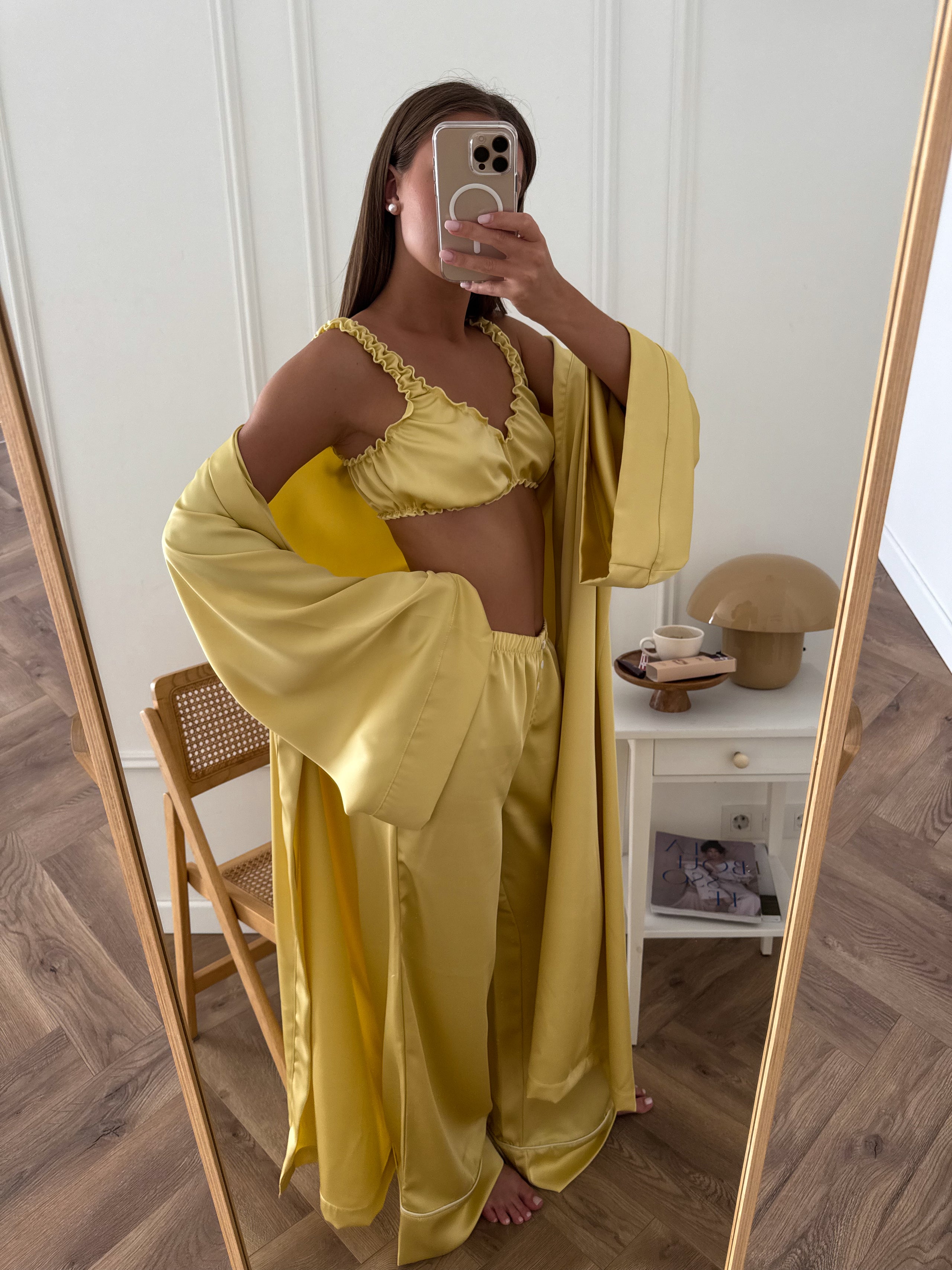 Silky in Lemon