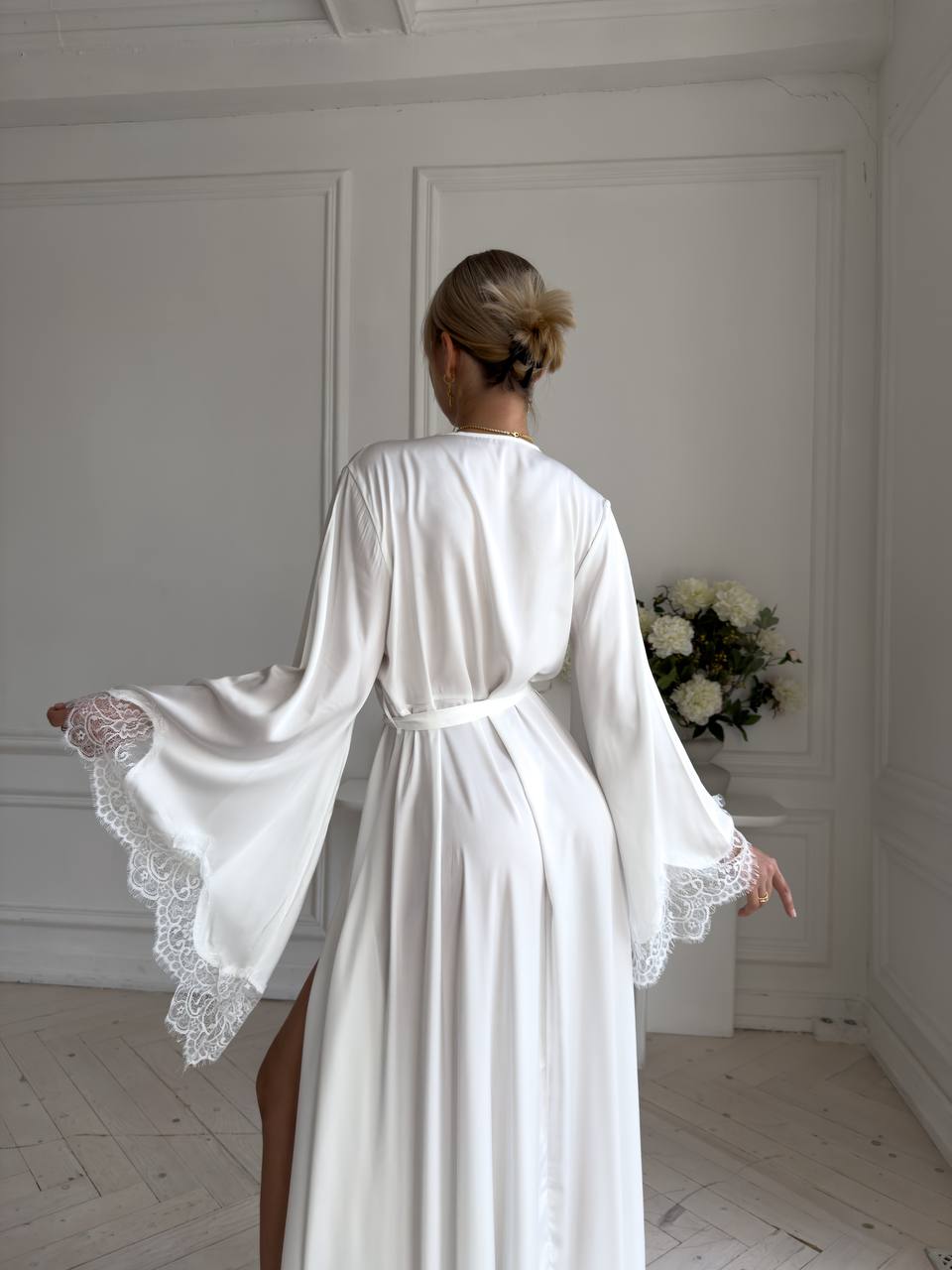 Mary Robe in White