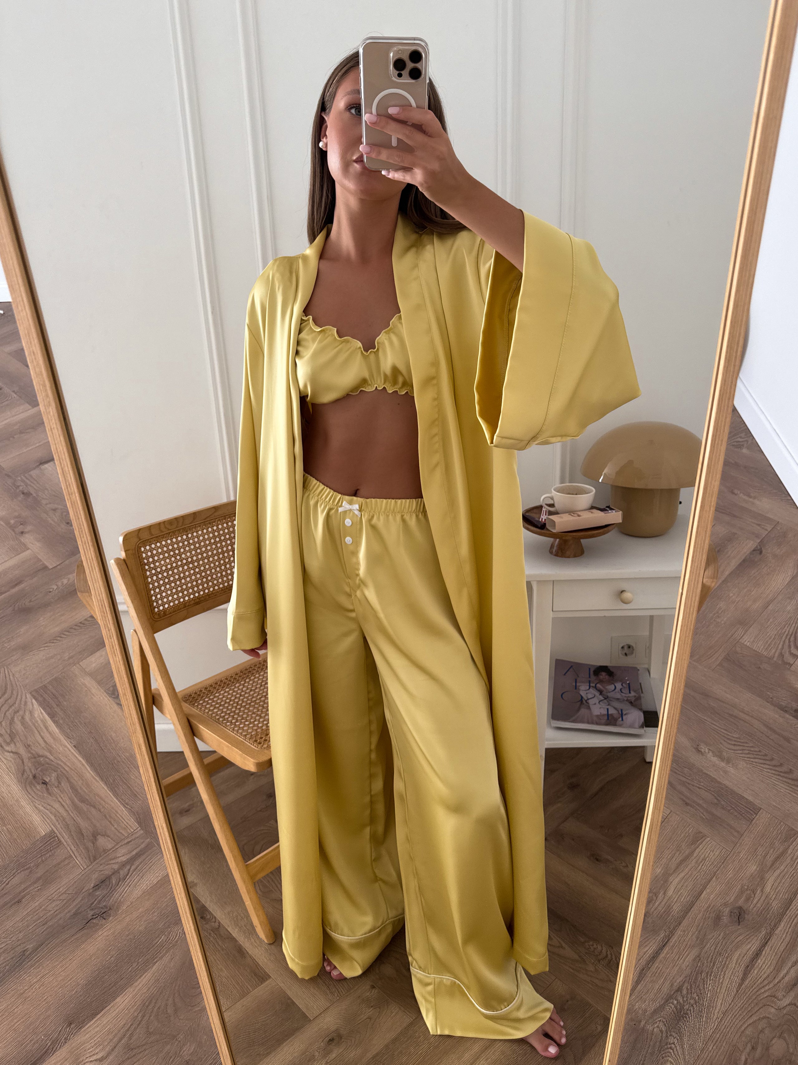 Silky in Lemon
