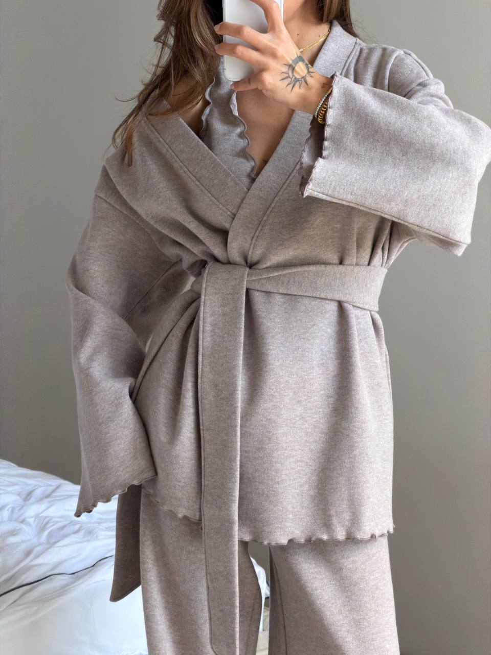 Cloud Touch in Beige