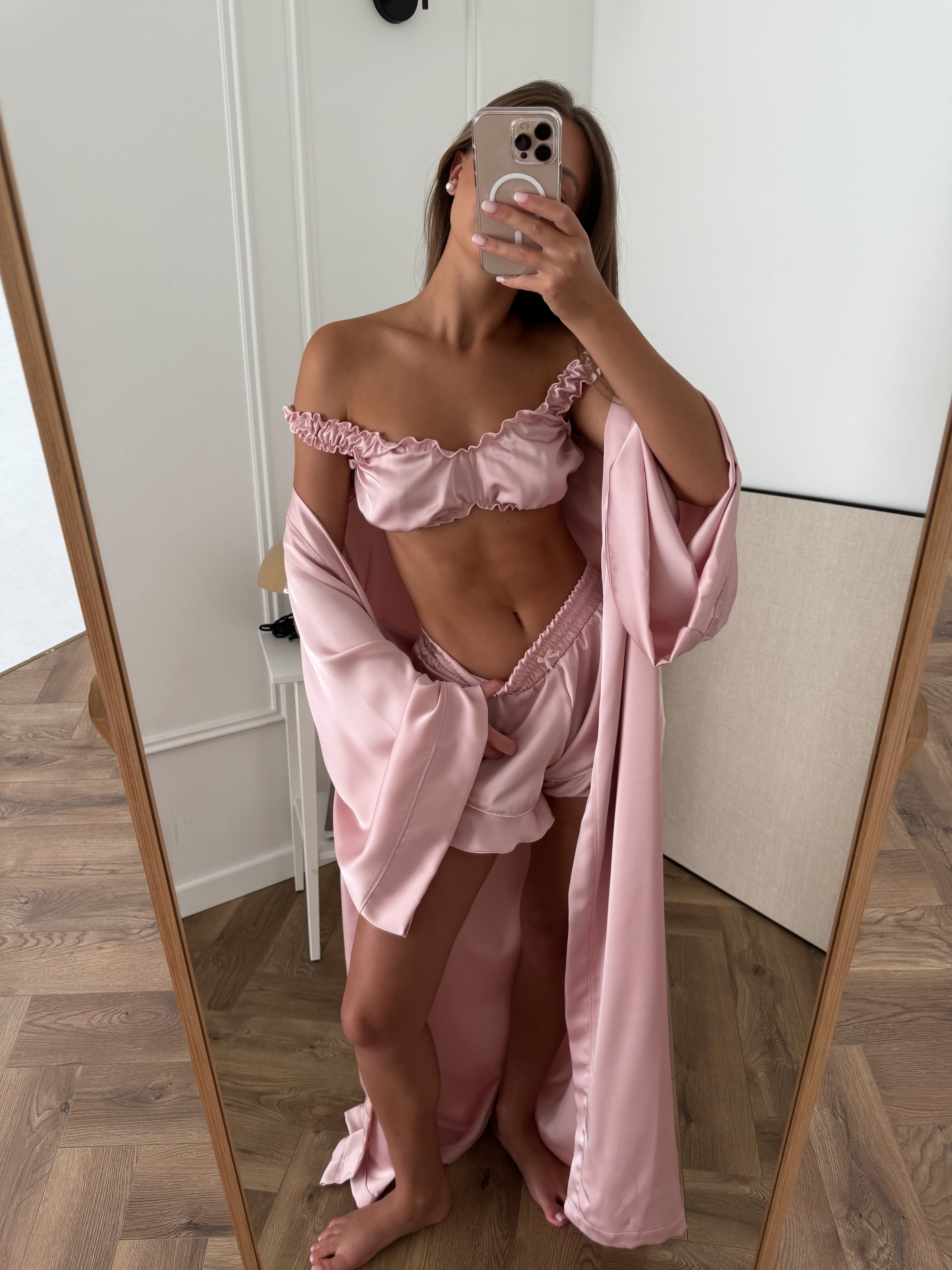 Silky in Pink